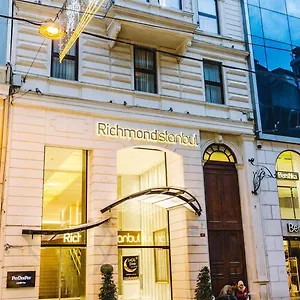 4* מלון Richmond